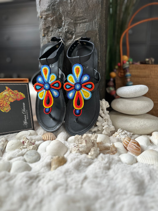 Glori fekete bőr színes mintás afrikai szandál lapos talppal újjbebújós flip-flop